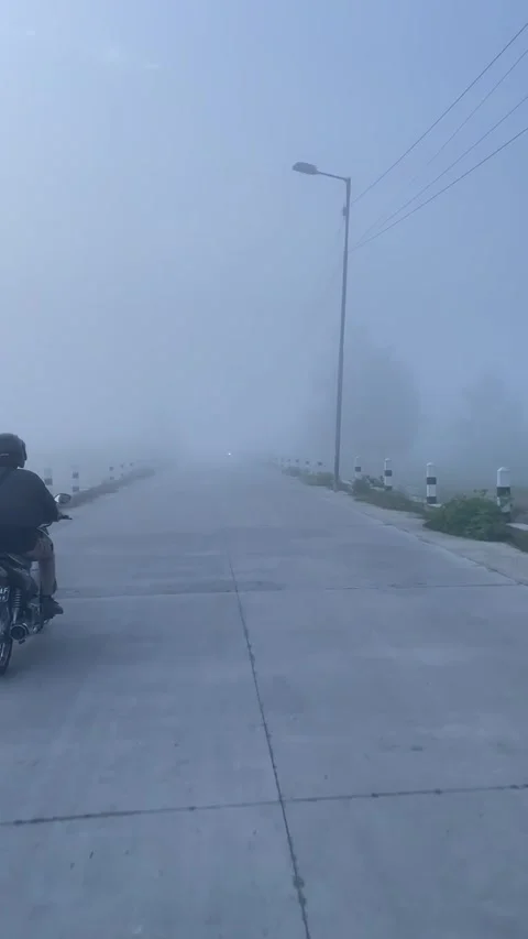 The atmosphere of driving in the fog Stock Footage 318615876