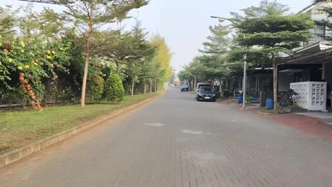 Atmosphere in the housing complex Video stock 341552882