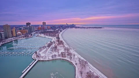Atmospheric drone shot of the Loop in Chicago at a cold winter dawn. Stock Footage 332140523