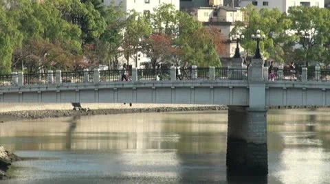 Atomic Bomb Dome in Hiroshima - zoom out Video stock 12576266