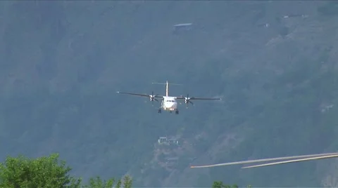 ATR plane landing Stock Footage 55074830