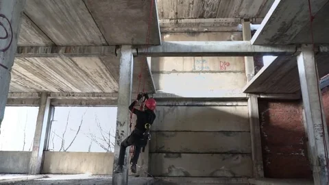 Attaching ascender Stock Footage 76315738