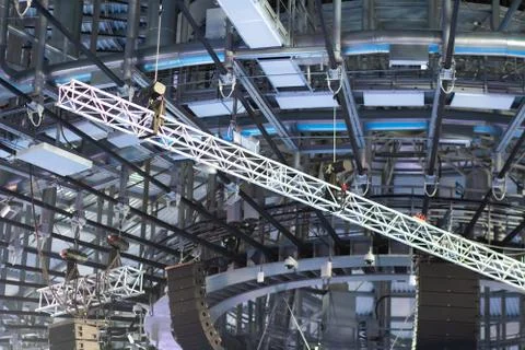 Attachments on ceiling of ice arena or stadium. Foto stock