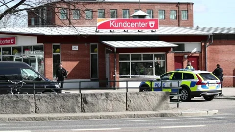 Attack, Linköping central station Vídeo Stock 194703554