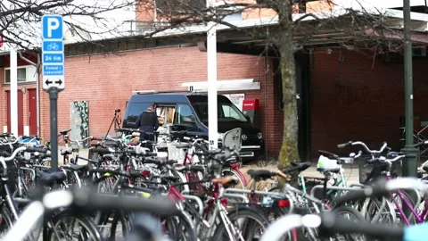 Attack, Linköping central station 库存影片 194703584