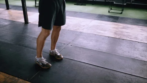 Attractive muscle man exercise and train in gym, muscle gue lunges squat Stock Footage 117471024