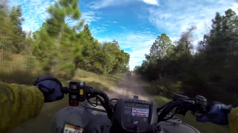 ATV Dirt Trail Ride Vídeos de archivo 44490364