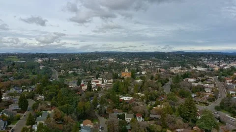 Auburn Skyline With Courthouse Stock Footage 249478137