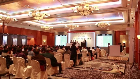 Auction site Video stock 117965127