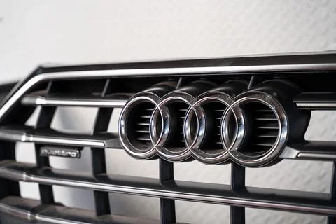 Audi four ring logo and quattro front grille Foto stock
