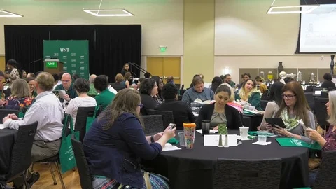 Audience4 Video stock 75246115