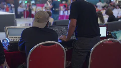 Audio Engineer Lighting Technician Crew Staff, Asia Indoor Event Production Team Видео 245030059