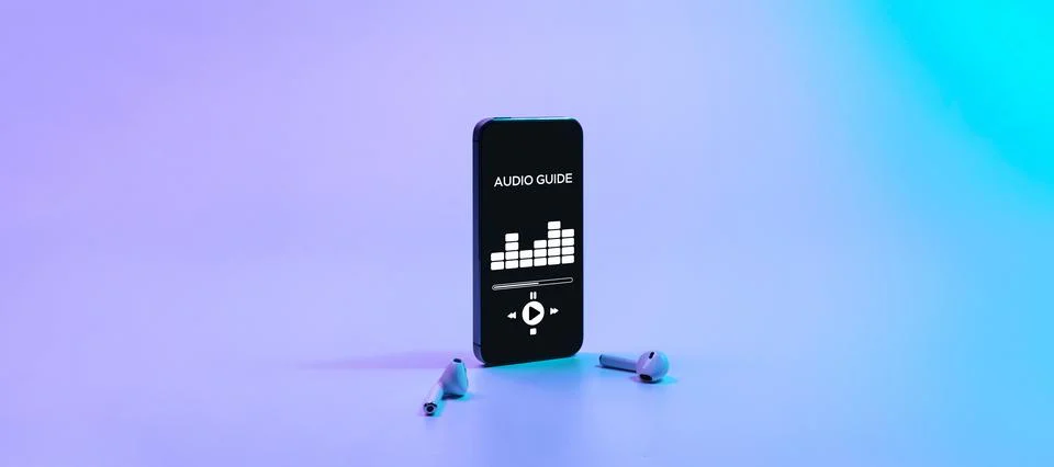 Audio excursion online app on digital mobile smartphone screen with music hea Foto stock