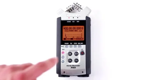 Audio Recorder - Record - Start/Stop Vídeo Stock 77433088