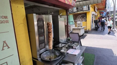 AUG 4.2026.MALAYSIA.Middle Eastern-style grilled meat Vidéo 341476978