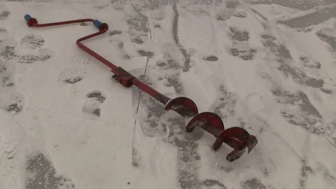 Auger on river ice 스톡 동영상 72127723