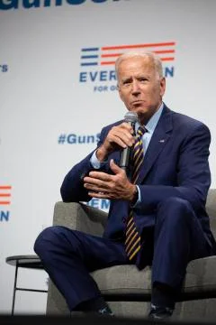 AUGUST 10 2019: DES MOINES IOWA-POLITICIANS SPEAK AT GUN SAFETY FORUM Stock Photos