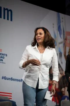 AUGUST 10 2019: DES MOINES IOWA-POLITICIANS SPEAK AT GUN SAFETY FORUM Stock Photos