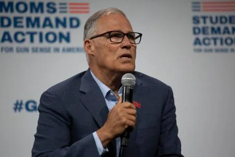 AUGUST 10 2019: DES MOINES IOWA-POLITICIANS SPEAK AT GUN SAFETY FORUM Stock Photos