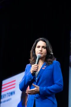 AUGUST 10 2019: DES MOINES IOWA-POLITICIANS SPEAK AT GUN SAFETY FORUM Stock Photos