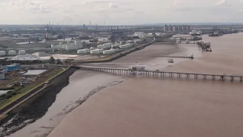August 2021, UK: Immingham Docks - Aerial Drone Wide of Cargo Ships and Chimn 스톡 동영상 219482011
