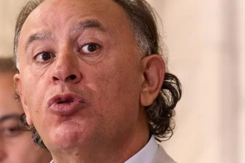 AUR MP Mohammad Murad Proposes Crisis Cell for Romanian Economy and Capital.. 库存照片