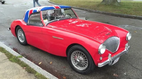 AUSTIN HEALEY BRITISH FLAG 스톡 동영상 43393607