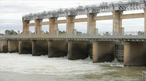 AUSTRALIA-YARRAWONGA WEIR GATES OPEN Vídeo Stock 10802302