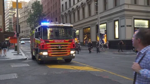 Australian fire engine in downtown Sydney Stock-Footage 76465183