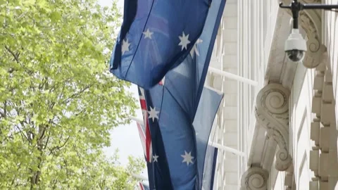 Australian flags fly outside Australia House during overseas voting 스톡 동영상 345298899