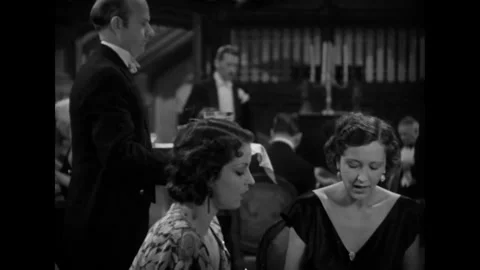AUSTRIA - 1932 - in this comedy, a drunk servant serves guests the wrong drinks Видео 337954975