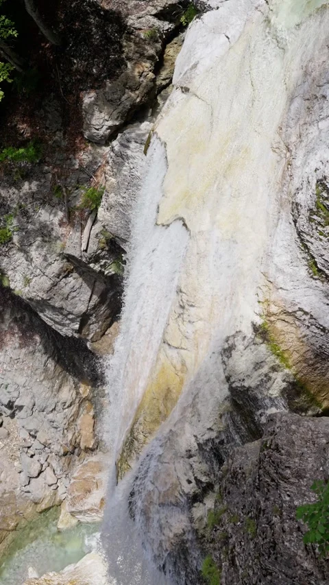 Austria. Hermagor. Garnitzenklamm. A breathtaking view of a stunning waterfall Video stock 314894101