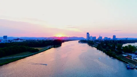 Austria Vienna Donau Sunset River Summer 库存影片 338308945