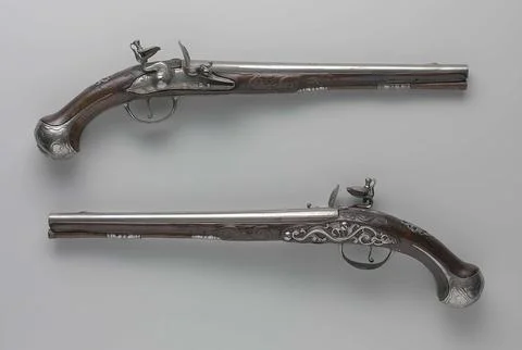 Austrian Museums, 17th-20th ct, Flight gun. Part of a couple. The lock plate is 스톡 사진