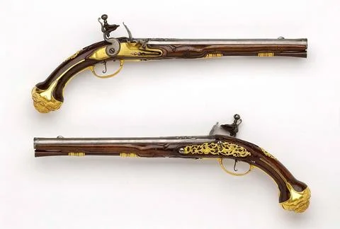 Austrian Museums, 17th-20th ct, Flight gun. Part of a couple. The gold-plated, 스톡 사진