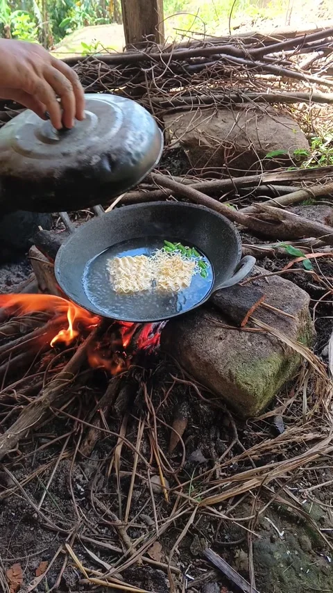 Authentic rural cooking Video stock 335019523