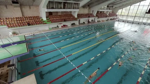 Authlets training in swimming pool Vidéo 89803039