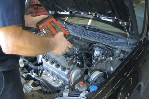 Auto mechanic Stock Footage 320283