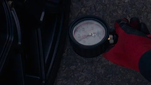 Auto Mechanic Was Checking Pressure. Stock Footage 155440081