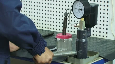 Auto repair Video stock 8517707