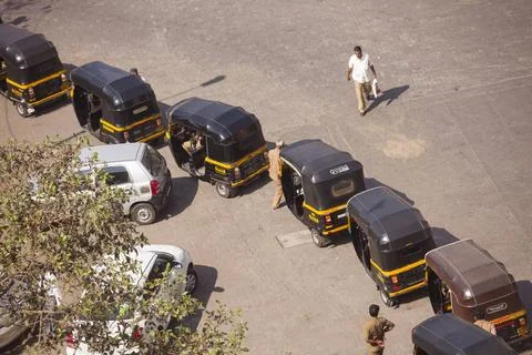 Auto Rickshaws in queue at Chembur, Mumbai, Maharashtra, India, Asia Copyr... Stock Photos