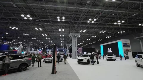 Auto Show Exhibition Showcasing the Latest Vehicle Models, Innovations Vídeo Stock 291634009