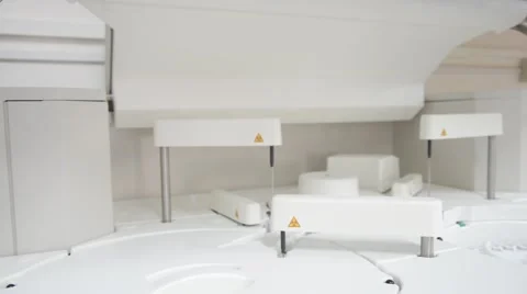 Automate chemistry in laboratory 스톡 동영상 68361589