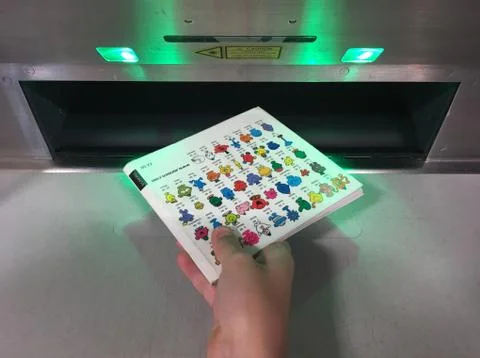 Automated book return machine Stockfoto's