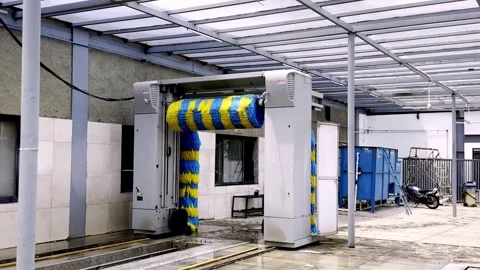Automatic Car Wash Machine Cleaning Vehicle Видео 336177267