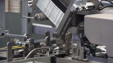 Automatic cartoning packaging machine Stock Footage 83042310