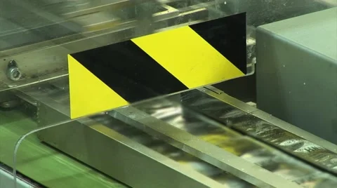 Automatic conveyor for pharmaceutical products (tablets, capsules) Video stock 50523837