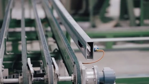 Automatic line machine in Factory for UPVC windows and doors production. 스톡 동영상 129366046