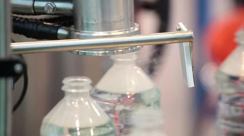 Automatic liquid nitrogen dispenser. Stock Footage 55536663