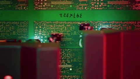 Automatic mechanical check of electronic board. Welding installation of 库存影片 333373214